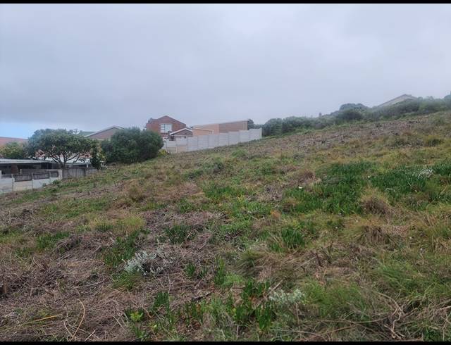 1,020M² VACANT LAND FOR SALE IN DANA BAY